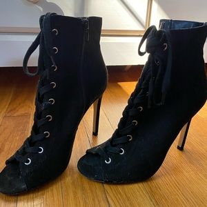 Mix No. 6 Black Fribeth Bootie